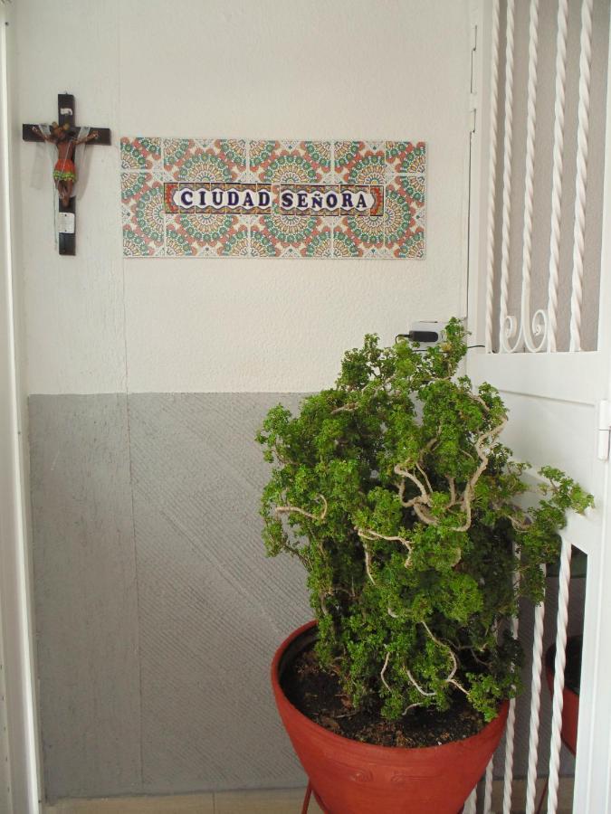 Hotel Ciudad Senora Буга Экстерьер фото